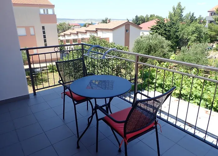 Lucija Starigrad Paklenica