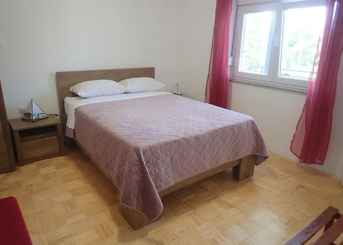 Appartement Lucija *