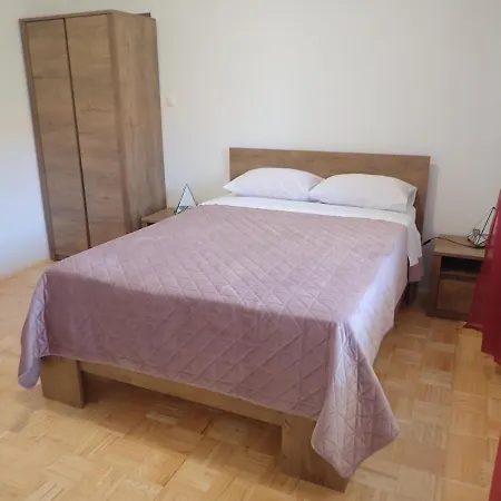 Lucija *